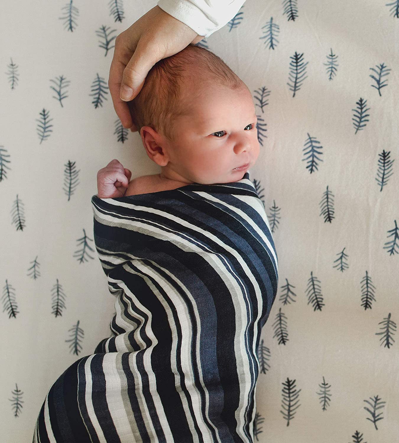 Burt's Bees Baby Organic Baby 3-pack Muslin Swaddle Blankets (Breezy Palms)