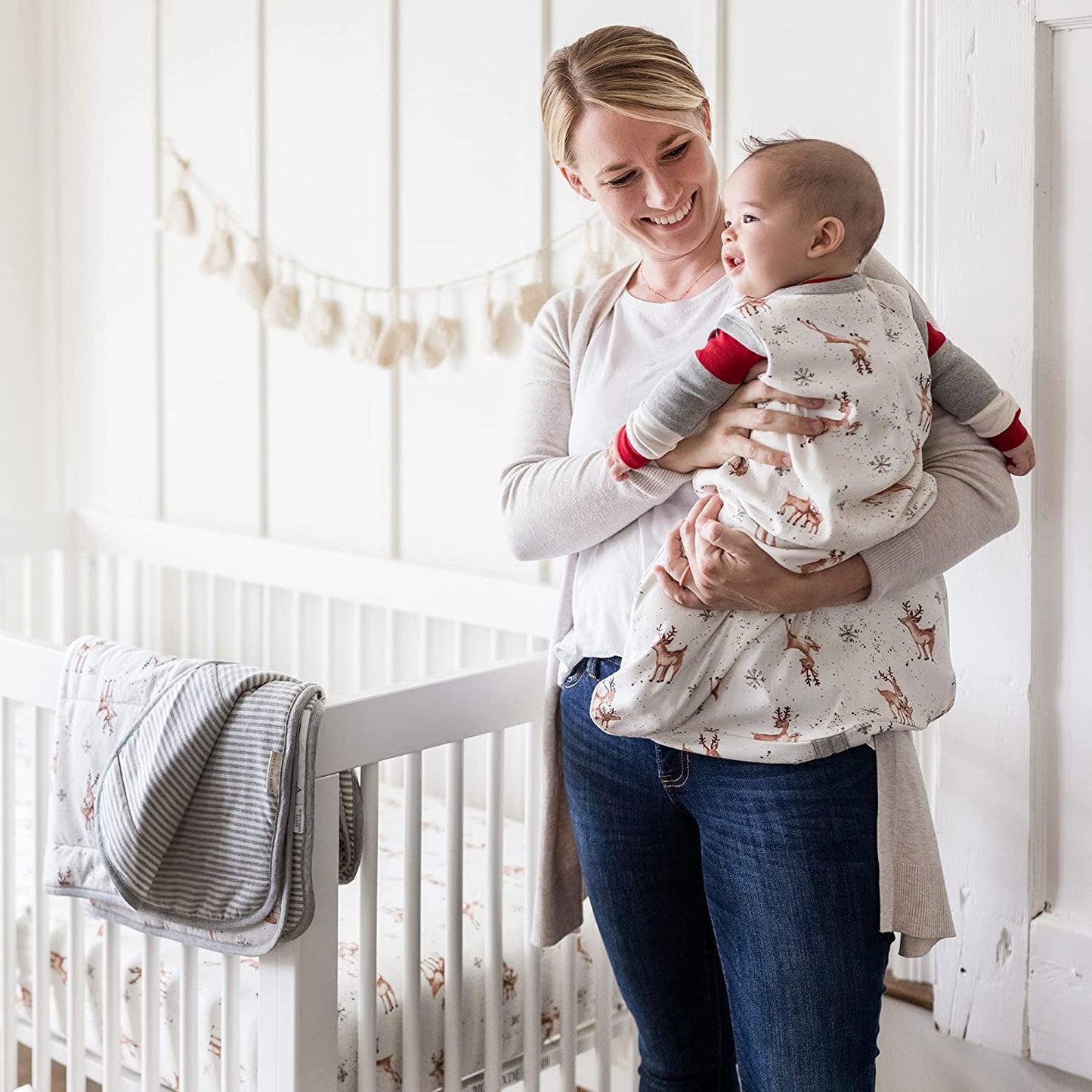 Burt's Bees Baby Organic Baby Reversible Blanket (Holiday Dasher & Dancer)